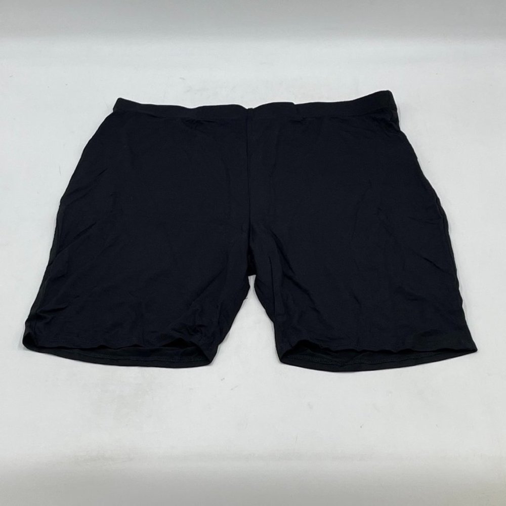 Fashion Nova Nice and Clear 3 Piece Biker Short Set in Black - Picture 5 of 12